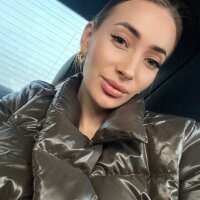 Khaleesi_Dragon_n's Offline Chat Room