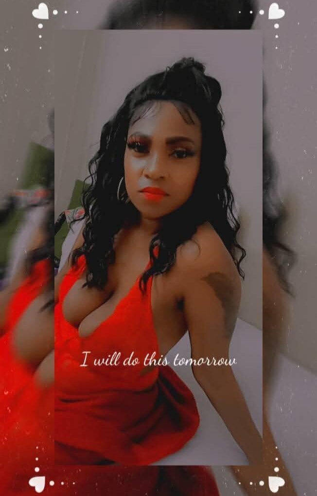 GINABARRY88's Offline XXX Chat