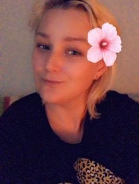 VirginRed's Offline Chat Room