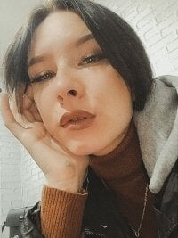 AgneseChiari's Offline Chat Room
