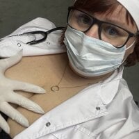 Mom_doctor_13's Offline Chat Room