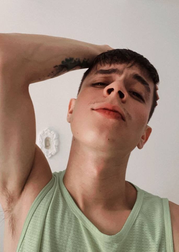 Live sex webcam photo for ColombianBoyDirty #289721090