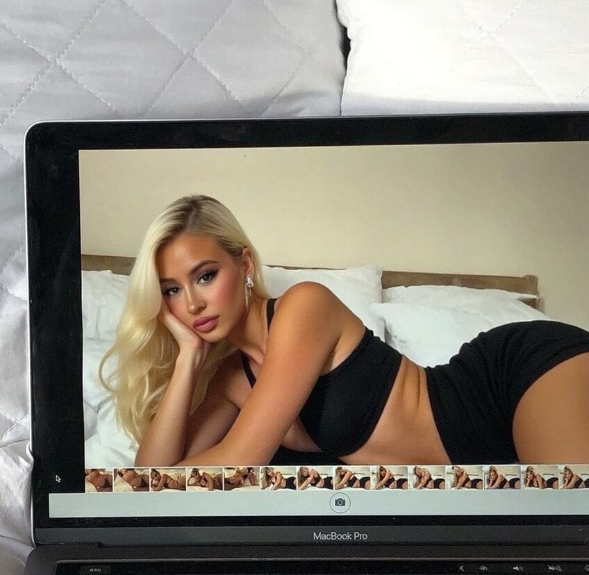 xxx-topcamgirls.com skye_bankes livesex profile in where-its-always-good cams