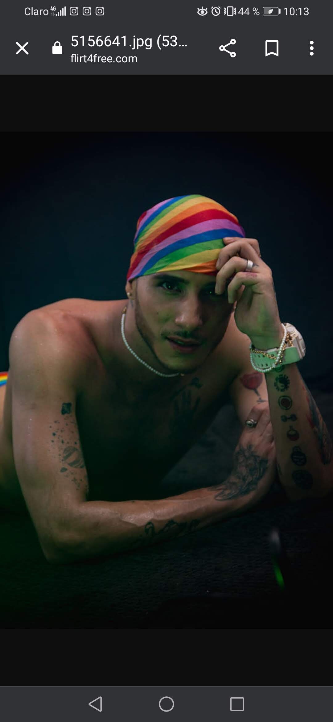 Adam_Rosxx_
