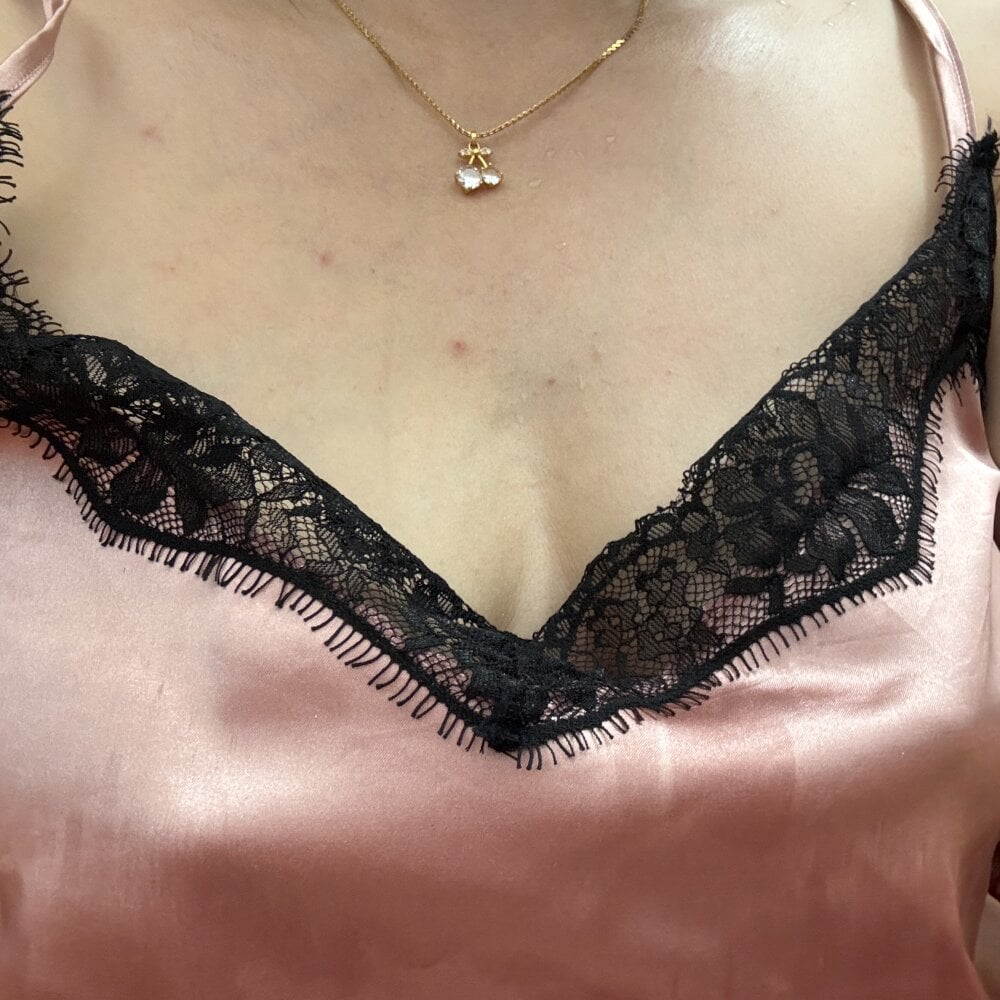 july-asian from stripchat