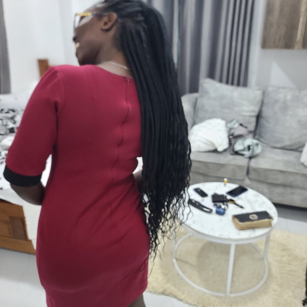 Hellen_250 🤴 live online cam
