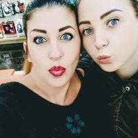 sluttybabes69's Offline Chat Room