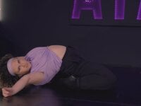 emilysaffire's Offline Chat Room