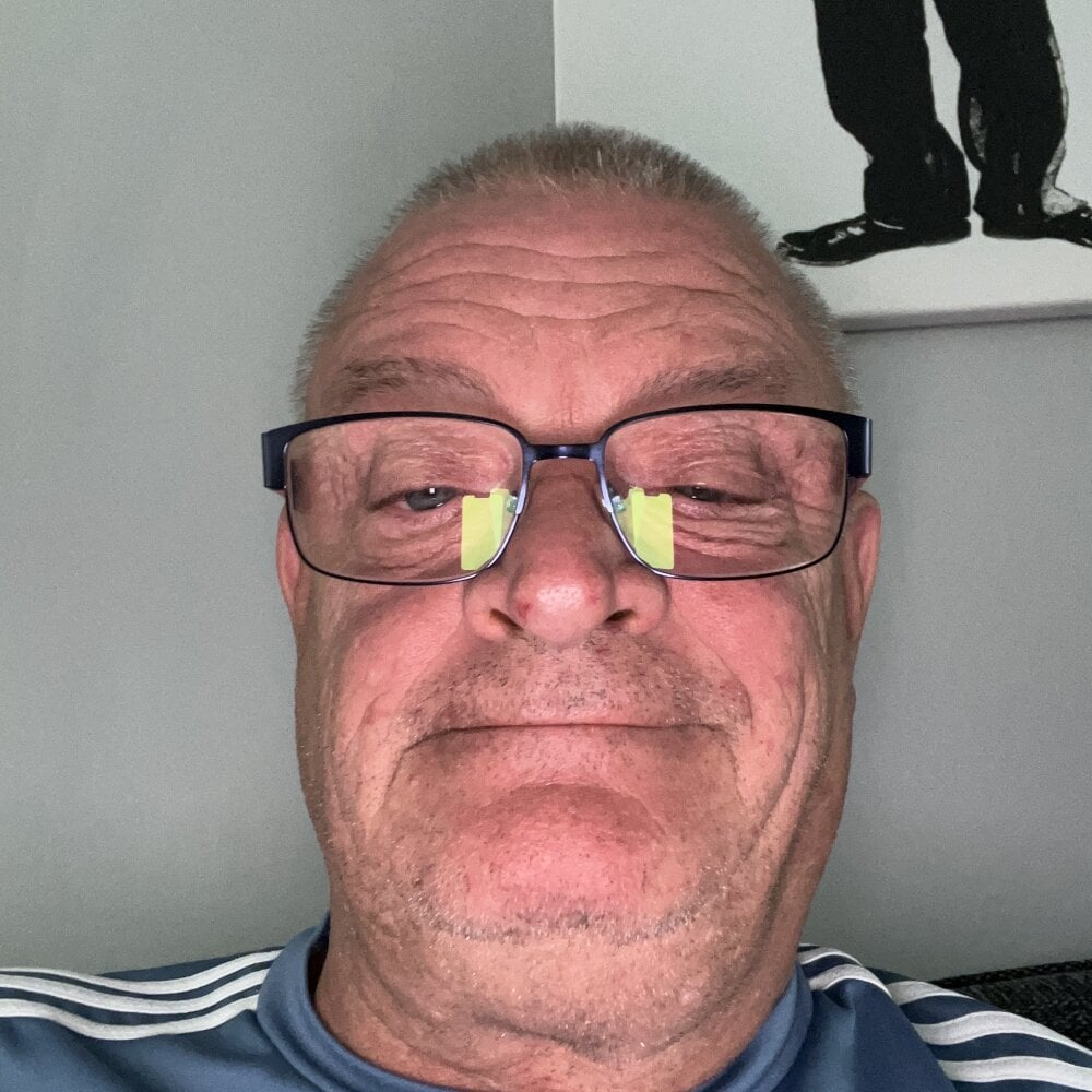 garry831 from stripchat