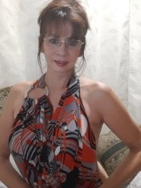 mommysexy16's Live Sex Cam Show