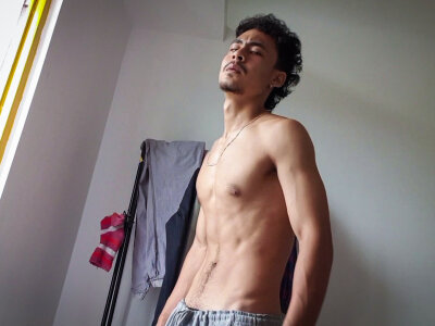 GeroC9 - Stripchat Cam2cam Masturbation Striptease Boy 