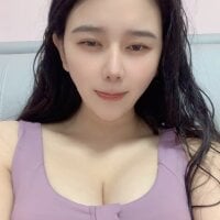 RouRou-38E's Live Sex Cam Show