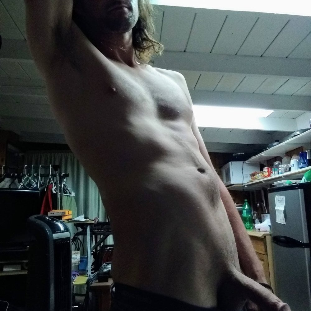 whtboi69 Live Cam
