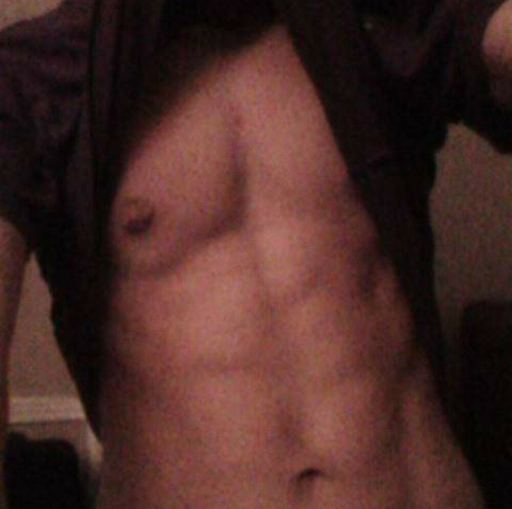 adam_fire from stripchat