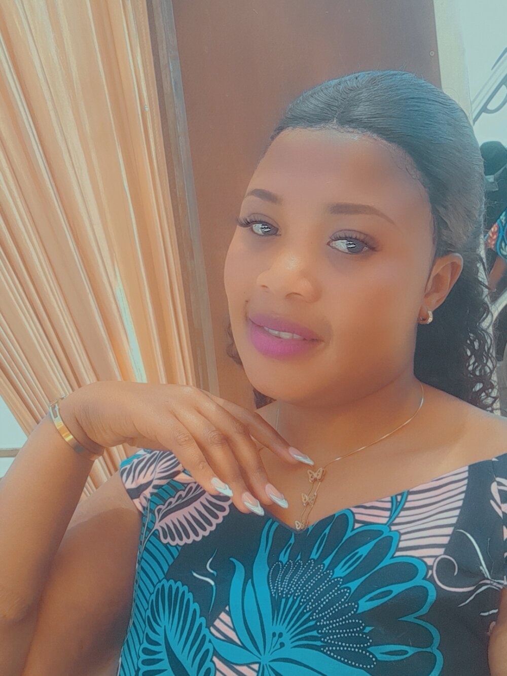 livesex.fan mumuebae livesex profile in zimbabwe cams