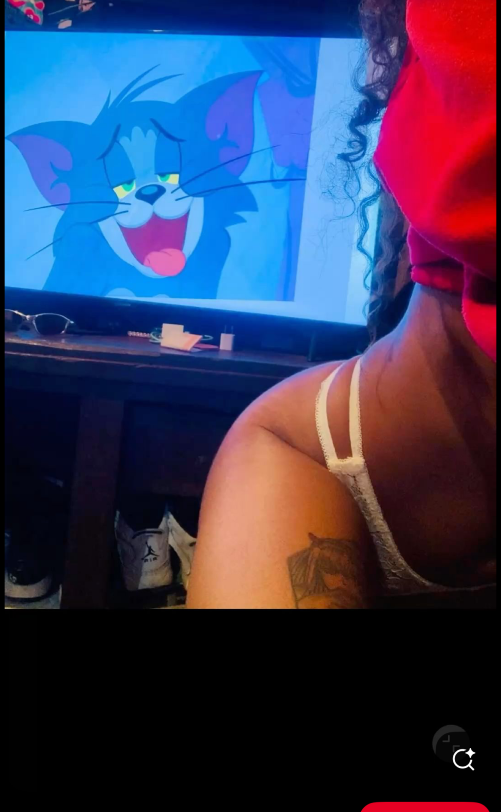 Luciana1334 Offline XXX-Chat