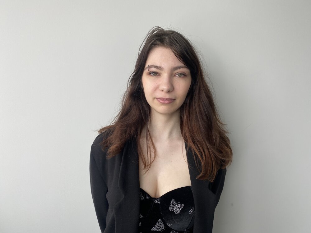 Live sex webcam photo for EmilyLeeb #289668613