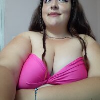 anyafreckles3's Offline XXX Chat