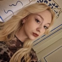 DawnBennett's Offline Chat Room