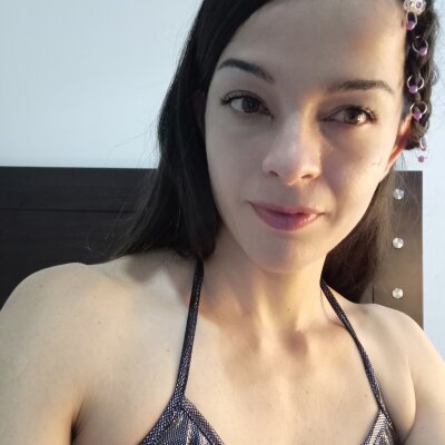 taafeita 🚛 naked cam