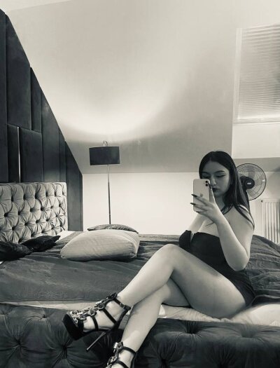 Lola_Sparks