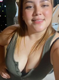 Alana_Sweet_12's Offline XXX Chat