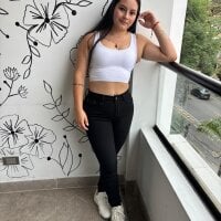 AnaisFox1's webcam live show