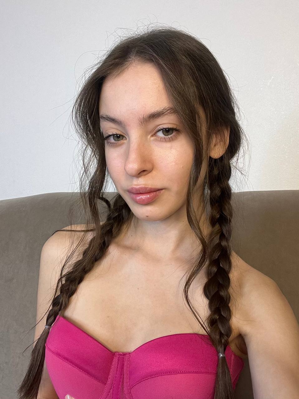 Lily_div