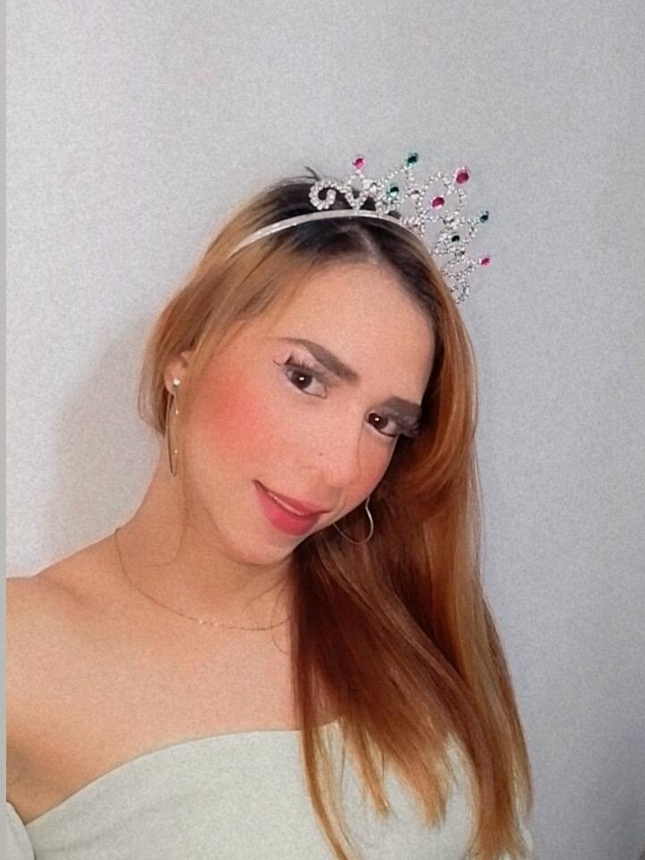 lexxa_blonde from stripchat