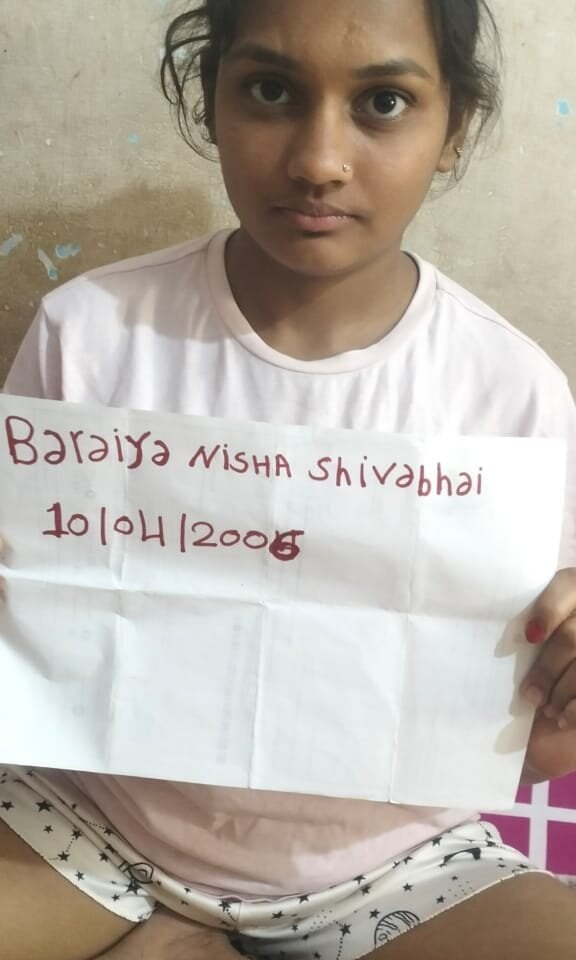 mega-camsex.com baraiya529 livesex profile in somewhere-in-canada cams