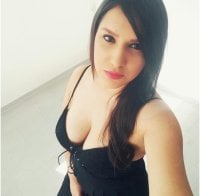 _Arianna_Romety's Offline Chat Room