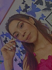 julieta-latinlady's webcam live show