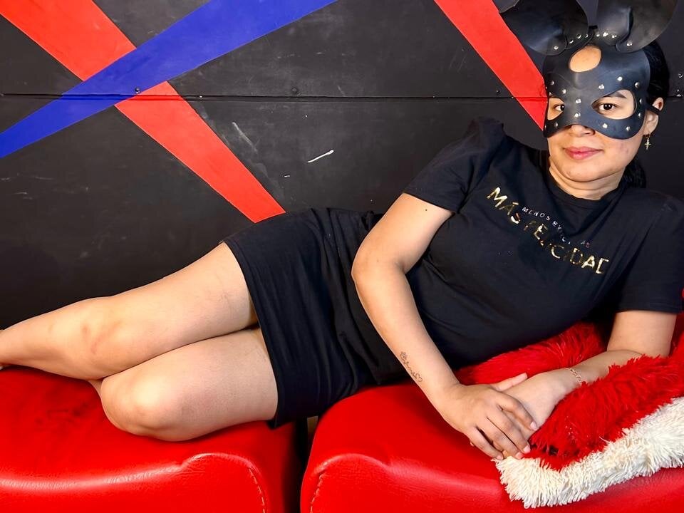 playroom_bdsm_slaves profile