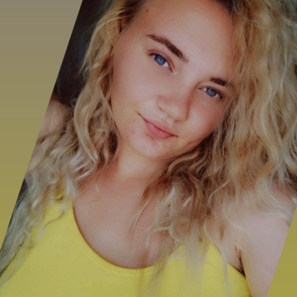 SweetBlondaCRS profile