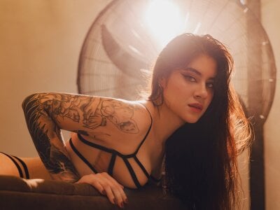 Ally_addams - Stripchat Teen Glamour Blowjob Girl 