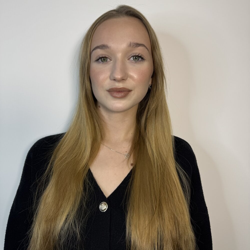 mega-camsex.net starlamcilrath livesex profile in other cams