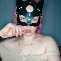 Flora_Monica's Offline XXX Chat