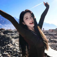 Offline chatovací místnost kittyliioyoyo