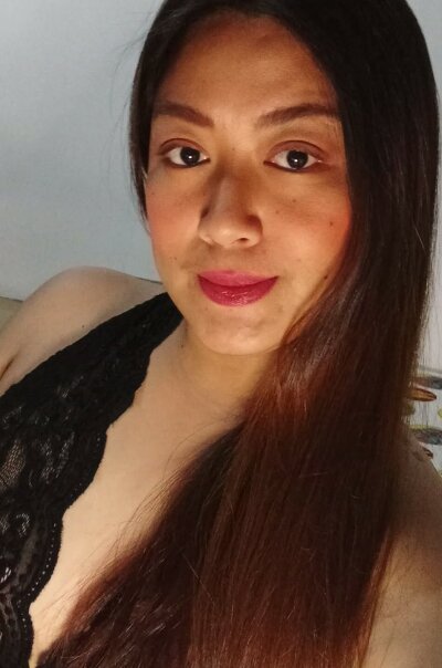 heart5 Live Cam on StripChat