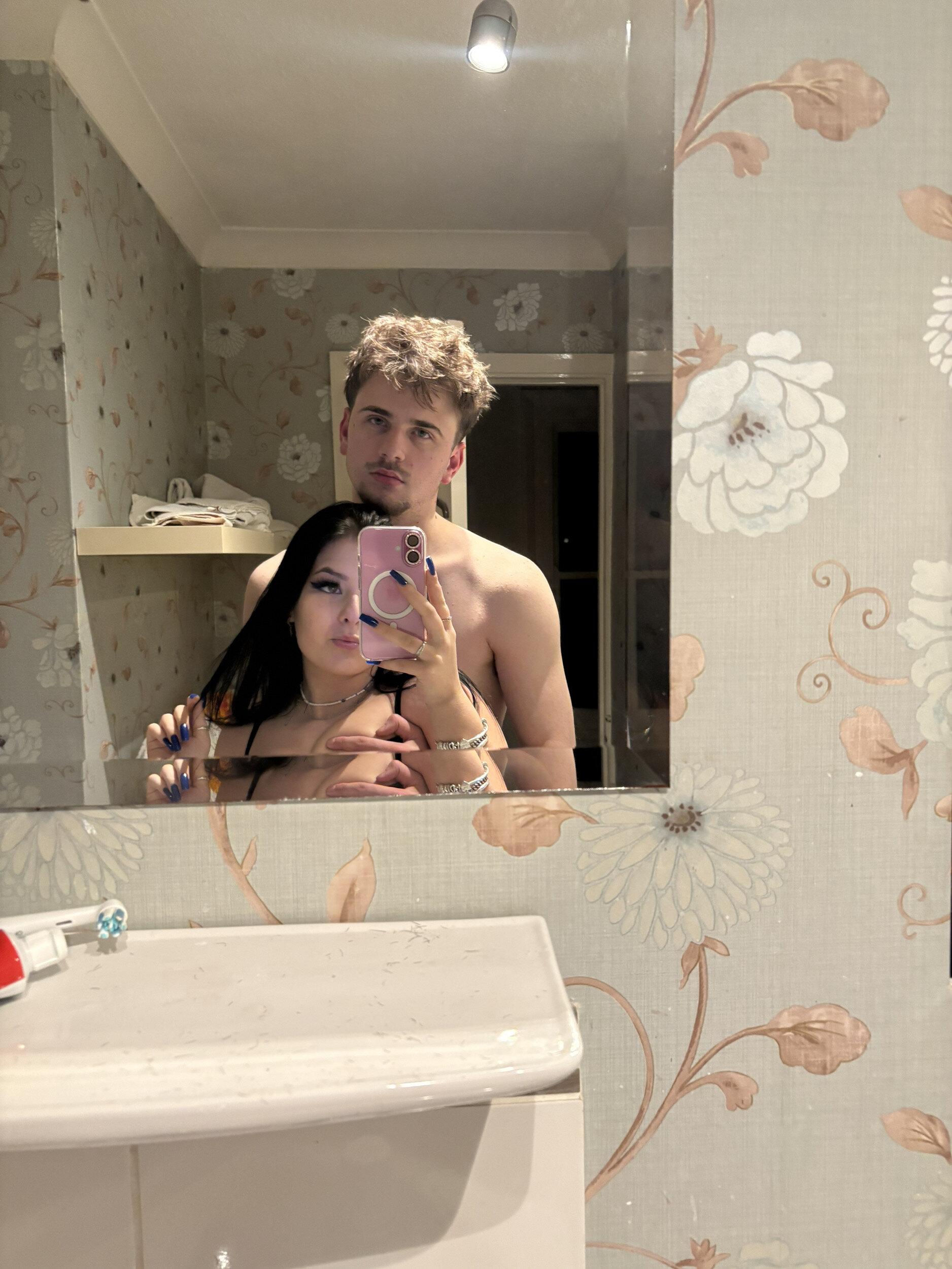 rosie_jamie28