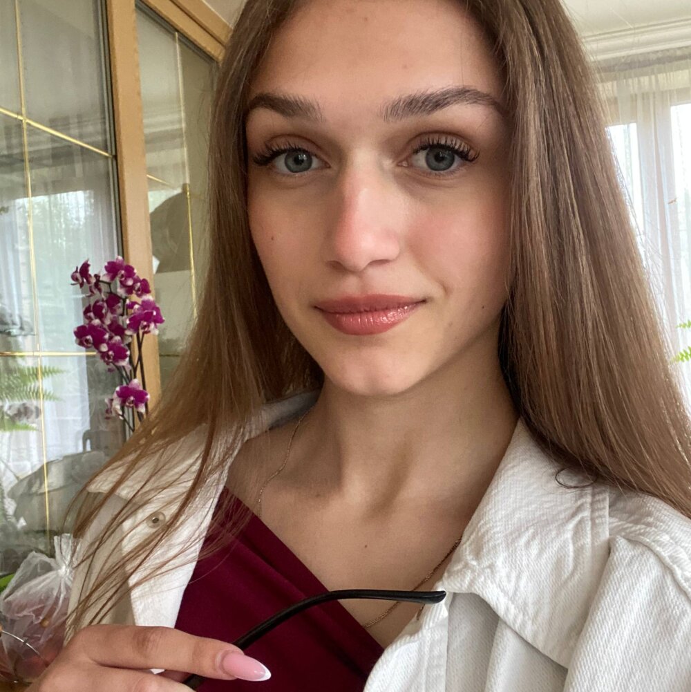 stripchat marinapoppenhagen webcam profile pic via onaircams.com