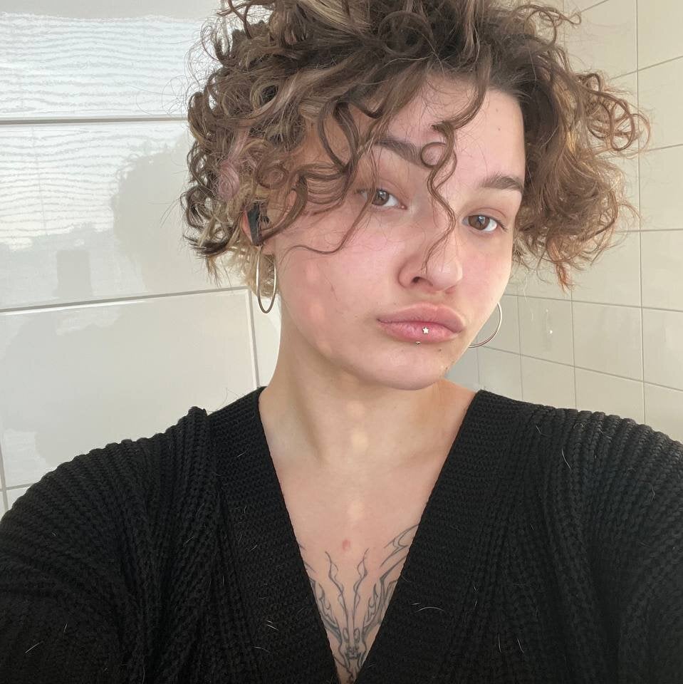 Stella_Goldd profile