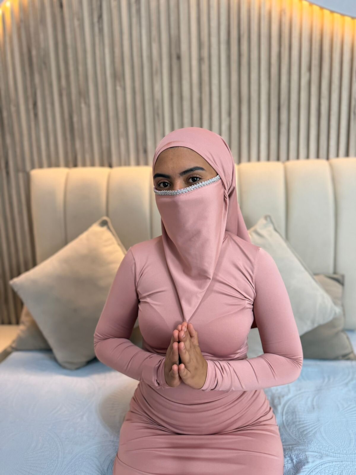 Aini_persa