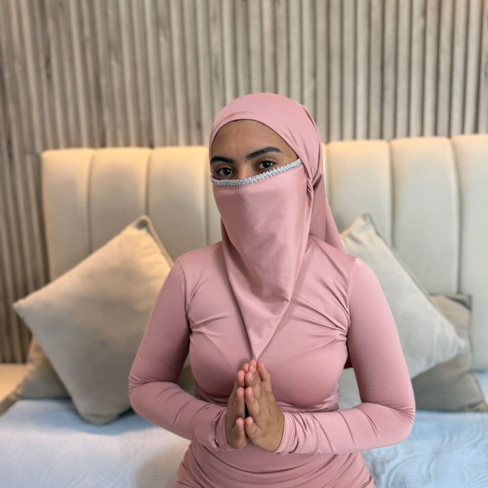 Aini_persa's Live XXX Chat