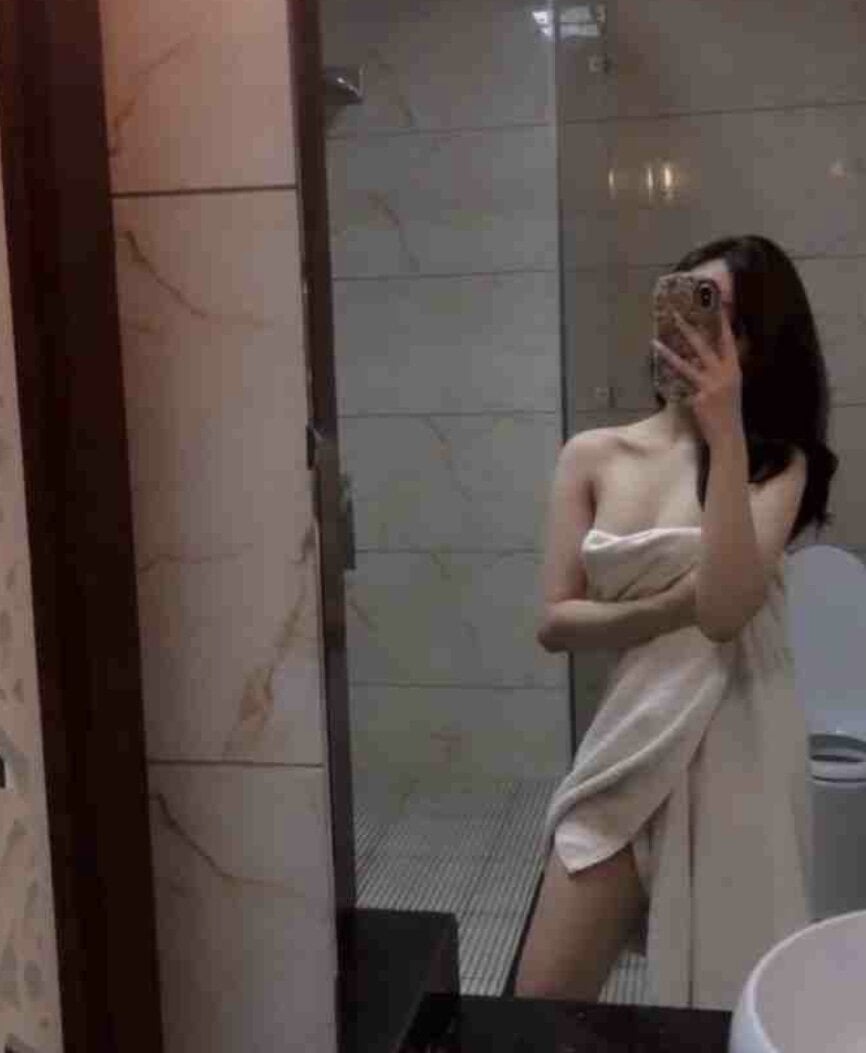bear-cute00 from stripchat