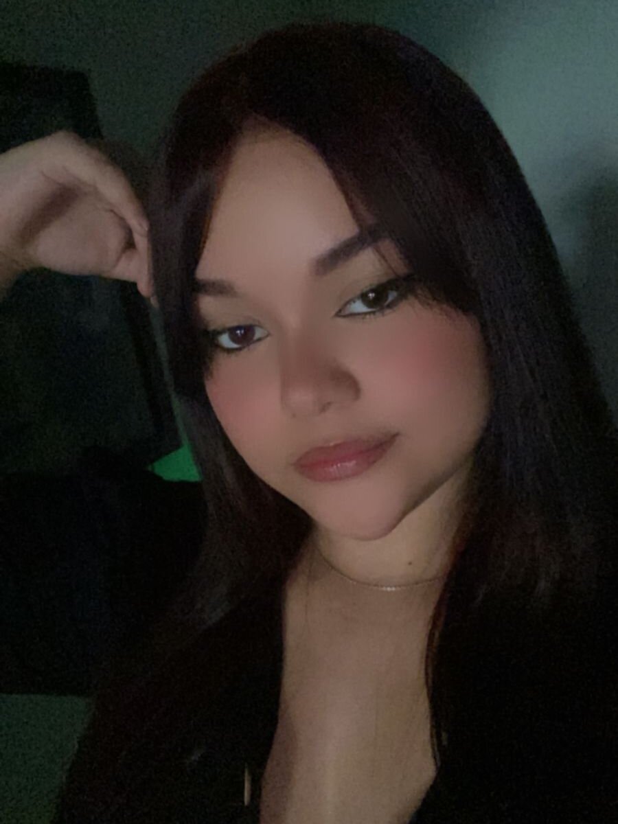naomybrannd profile