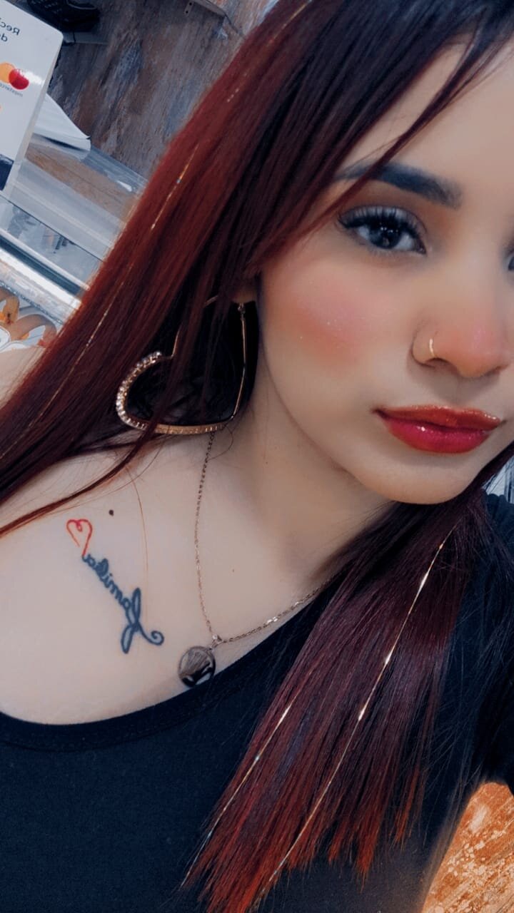 Eli_hot69