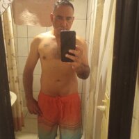 latinlover4ubb's Offline XXX Chat