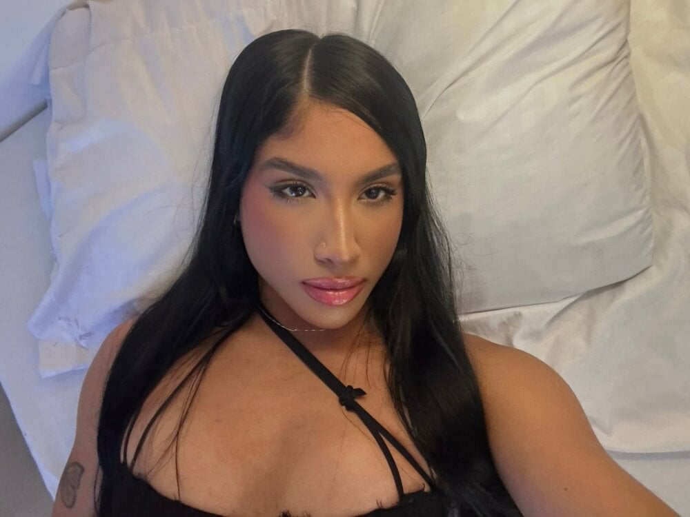 sleekcams.com little_michiko livesex profile in in-youur-dreams cams