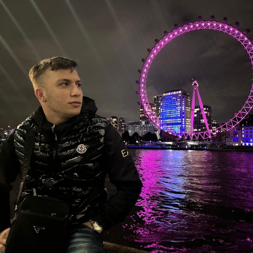 kinknjoy from stripchat